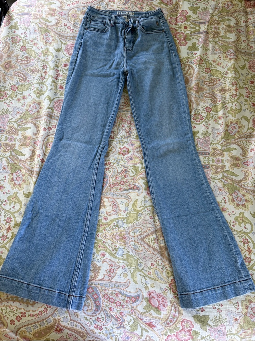 Idyllwind Women's Medium Blue Flare Jeans